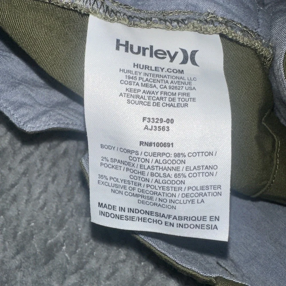 Hurley Shorts Women's 3 Low Rise Mini Micro Shortie Surfer Skater Green Chino‎